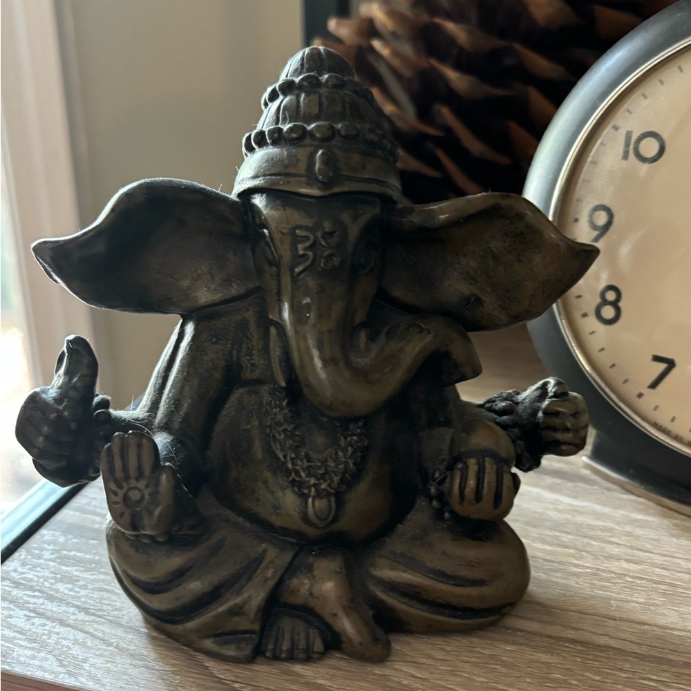 Ganesh Figurine